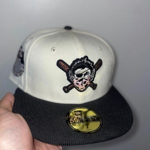 Ecap city Pittsburg pirates banned logo pink uv size 7 brand new sold out